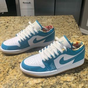 Jordan 1 Low Barcelona, size 10.5. Like brand new